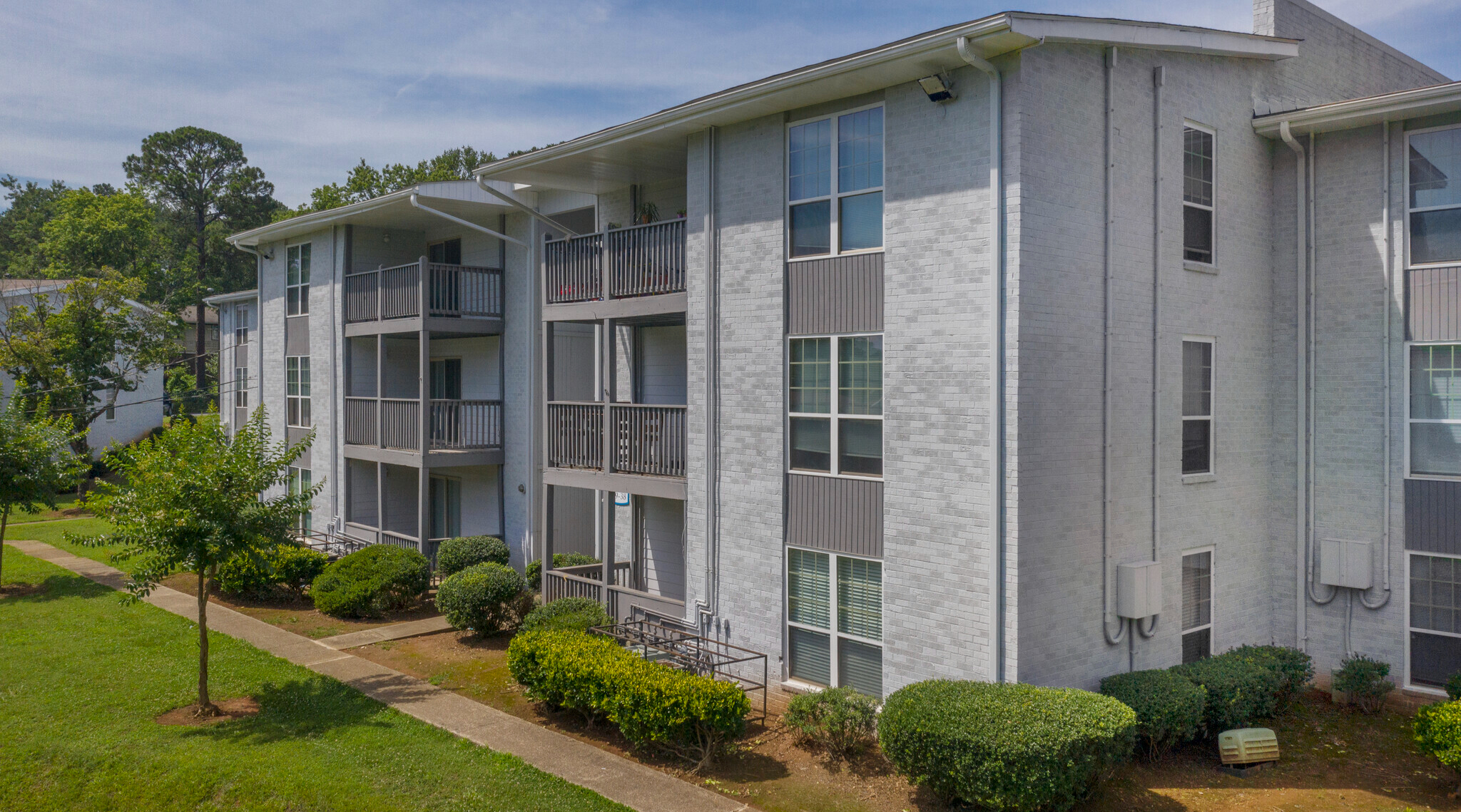 Hidden Valley - An IronOak Real Estate multifamily investment property