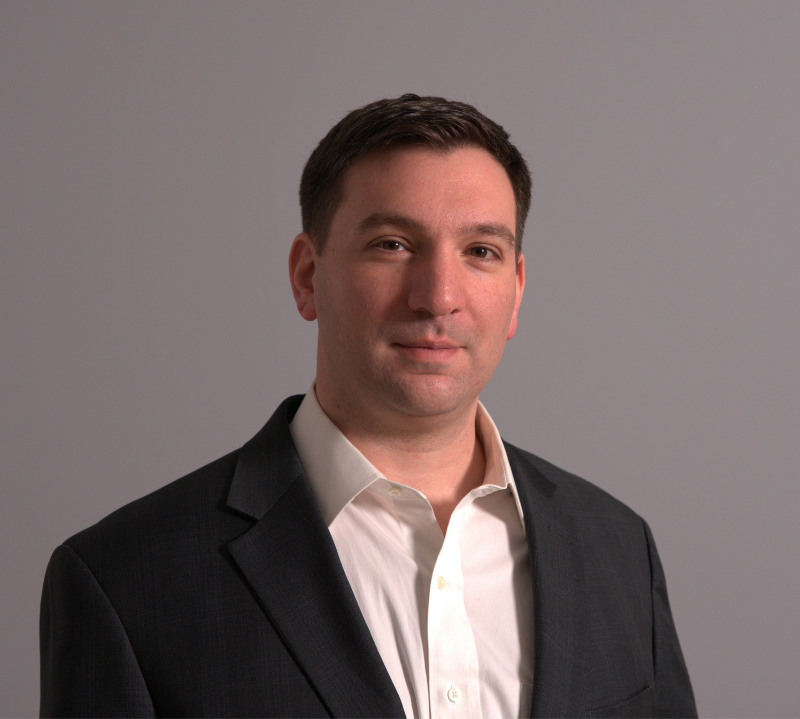 Thomas Manglaviti - Founder and CEO of IronOak Real Estate